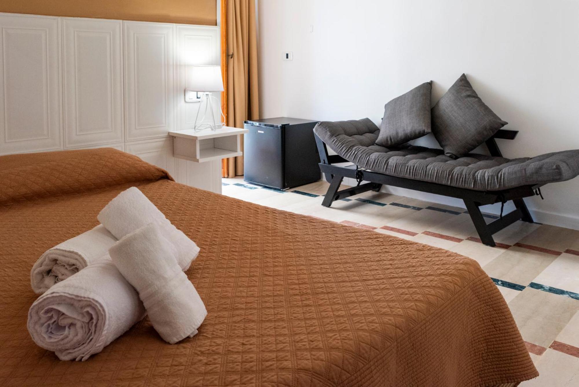 Solaris Paestum Bed & Breakfast Exterior photo