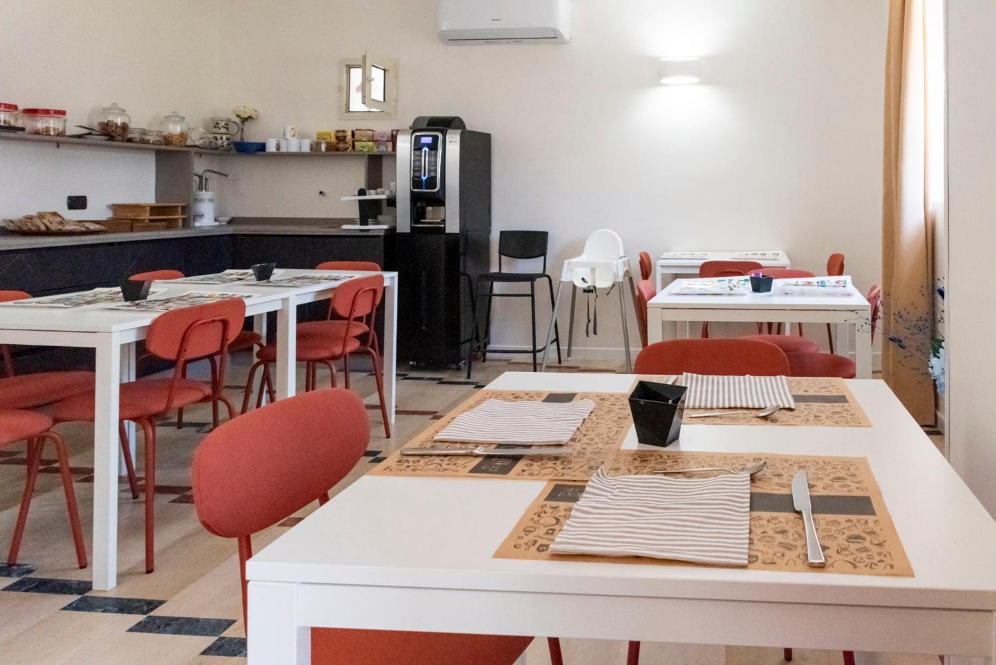 Solaris Paestum Bed & Breakfast Exterior photo