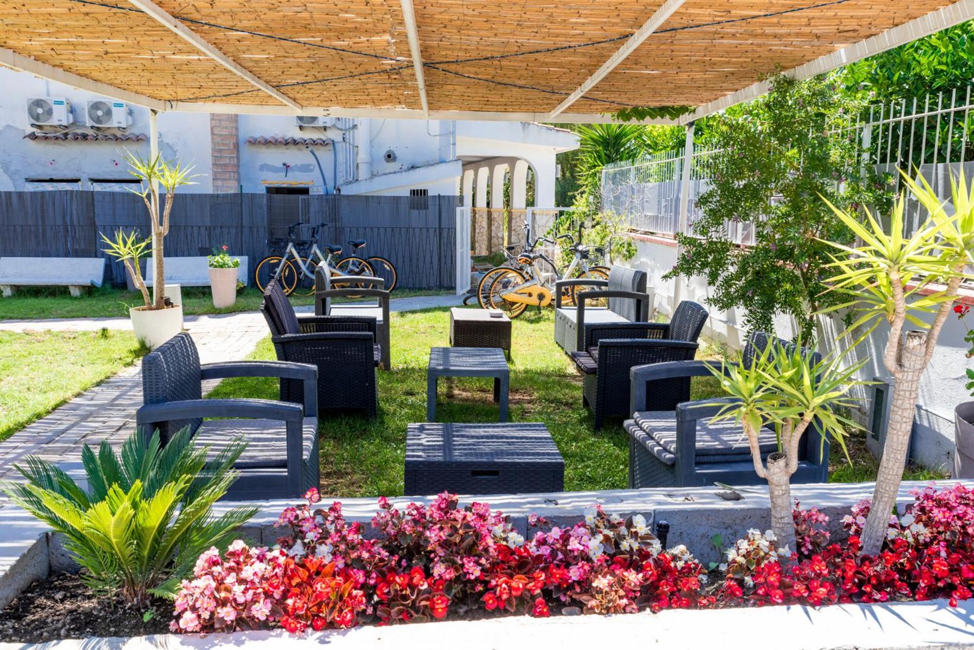 Solaris Paestum Bed & Breakfast Exterior photo