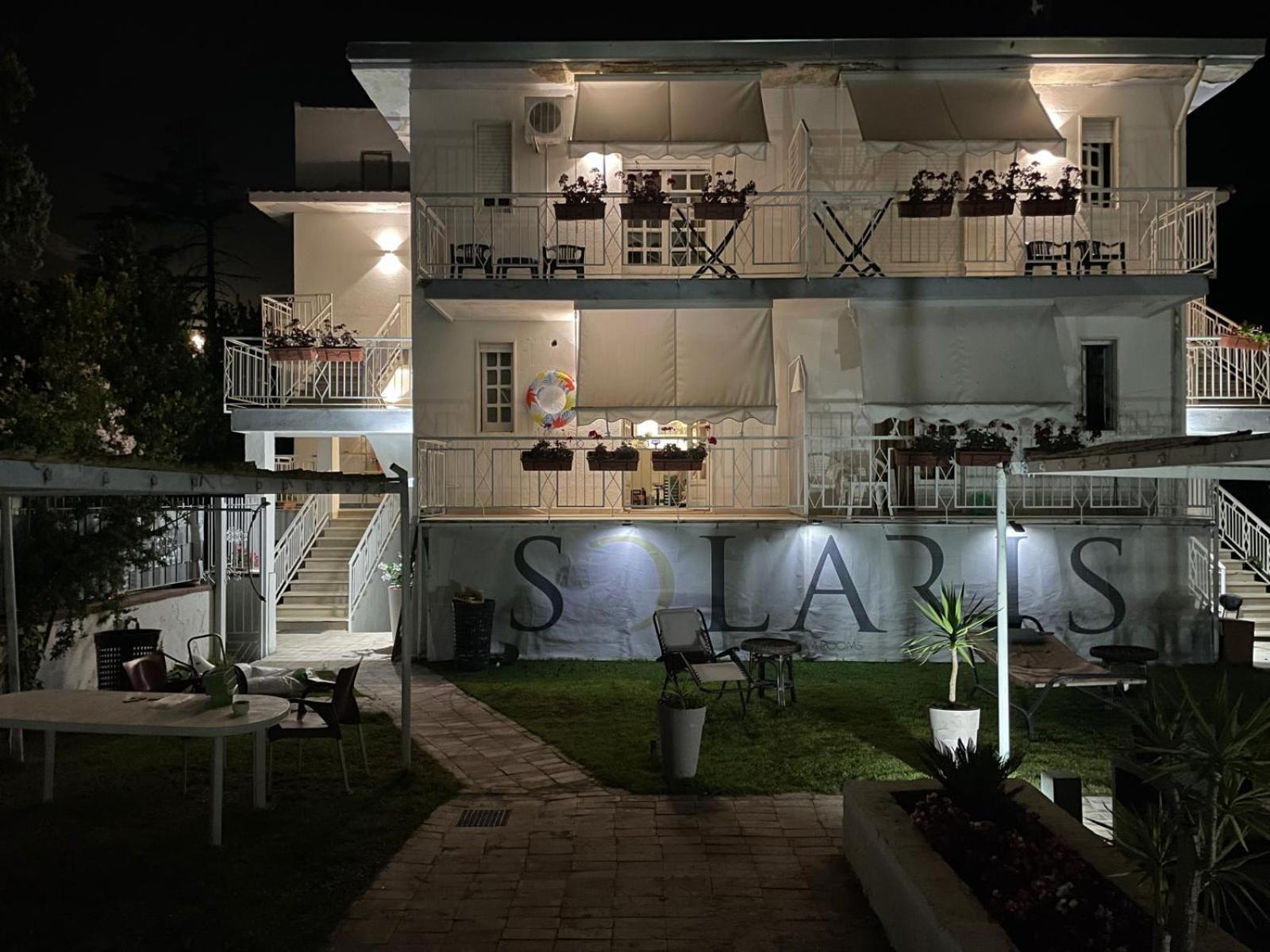 Solaris Paestum Bed & Breakfast Exterior photo